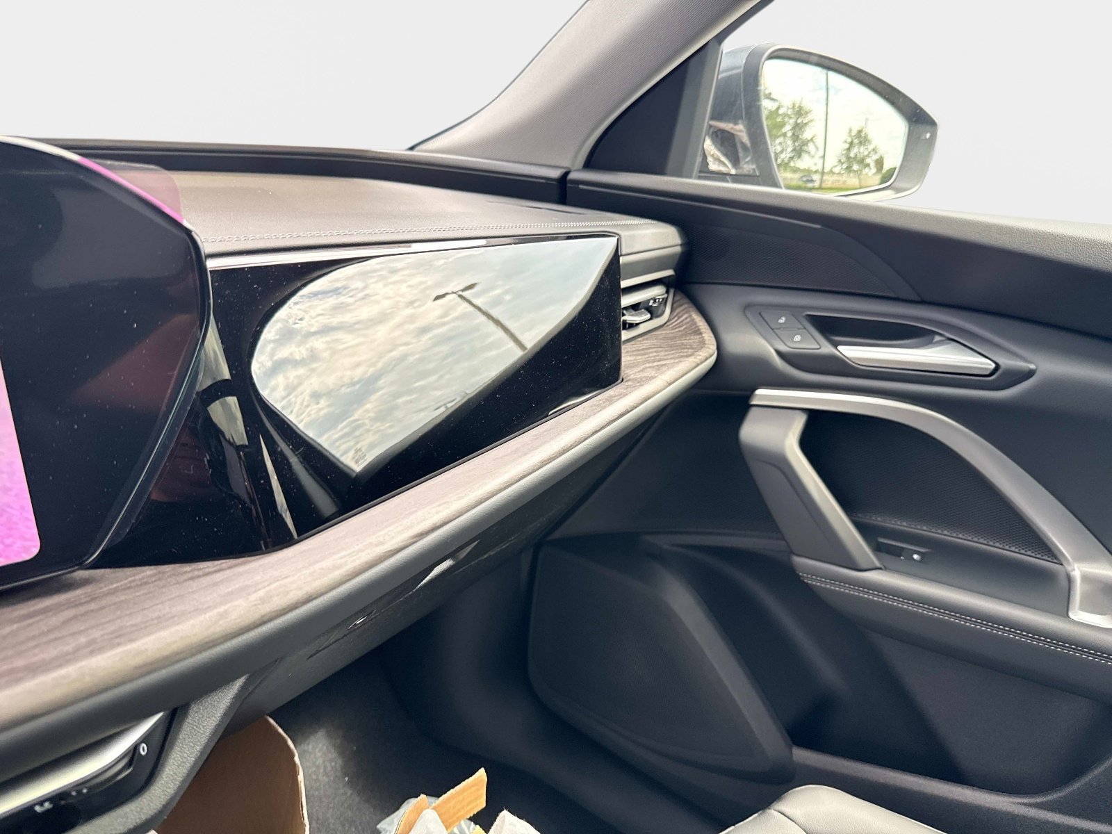 New 2026 Daytona Gray Pearl Effect Audi Premium image 22