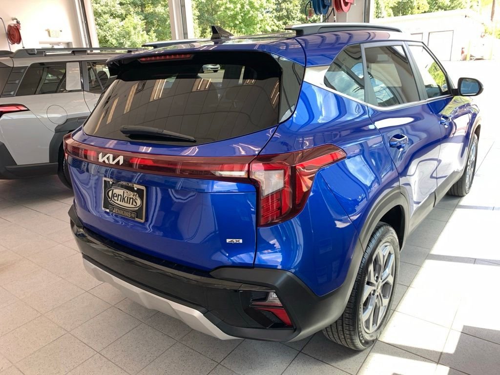2024 Kia Seltos S - Photo 16