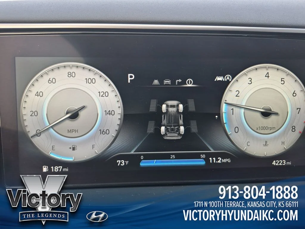 Used 2024 Gray Hyundai SEL image 15