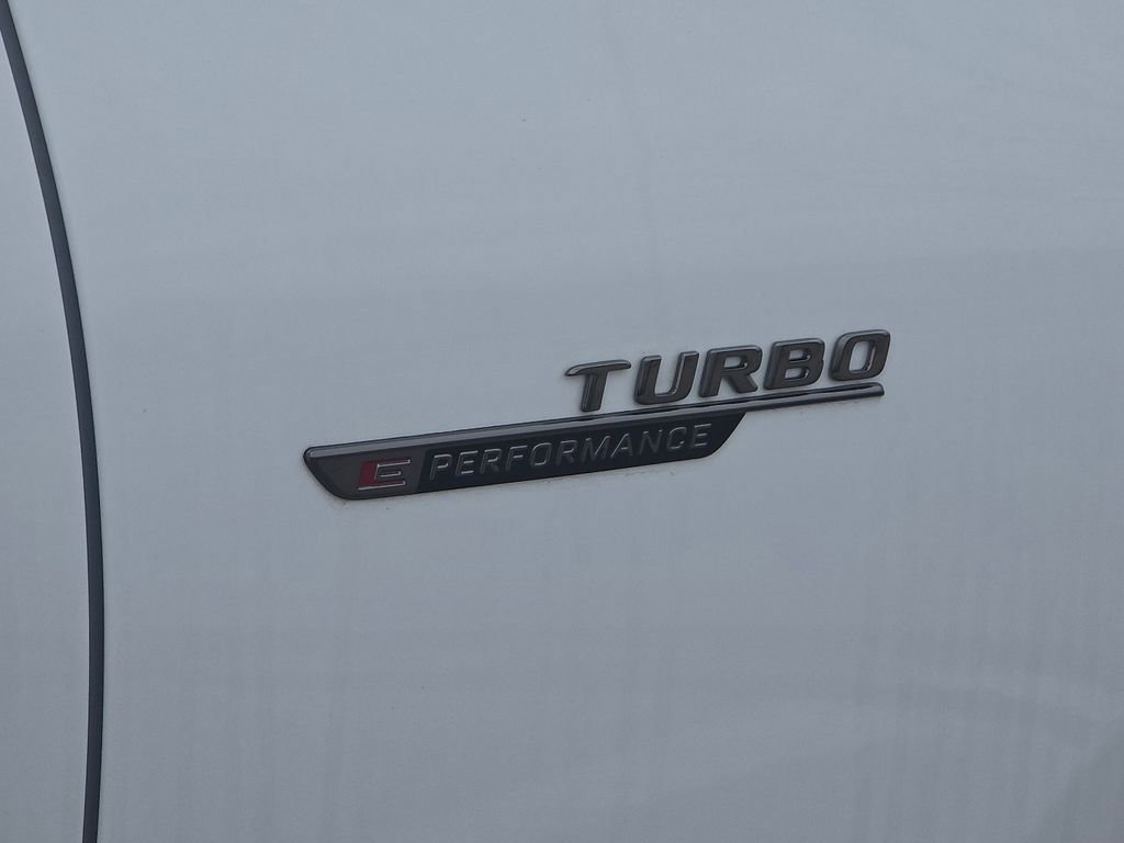 2025 Mercedes-Benz GLC AMG GLC63 S - Photo 42