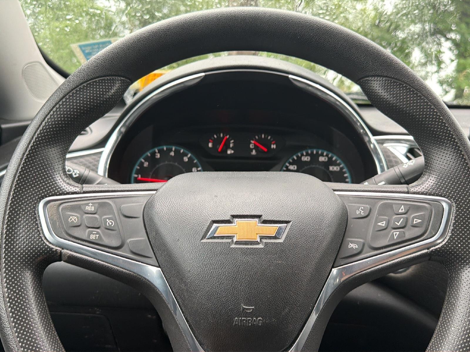 Used 2019 Shadow Gray Metallic Chevrolet LT image 7