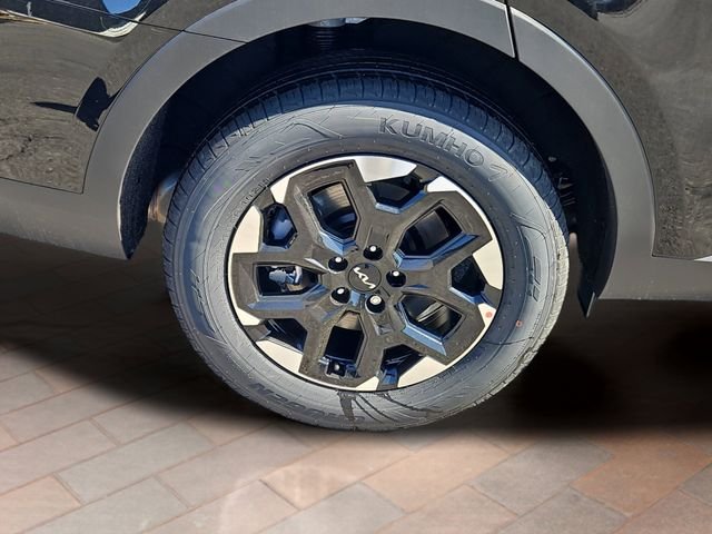 New 2026 Ebony Black Kia S image 4