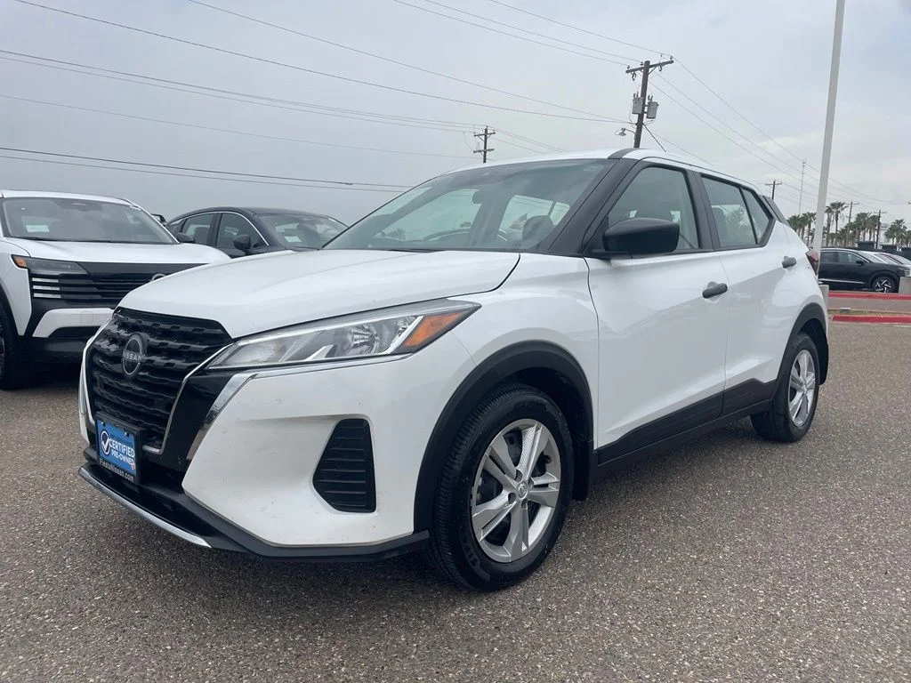Certified Used 2025 White Nissan S image 3