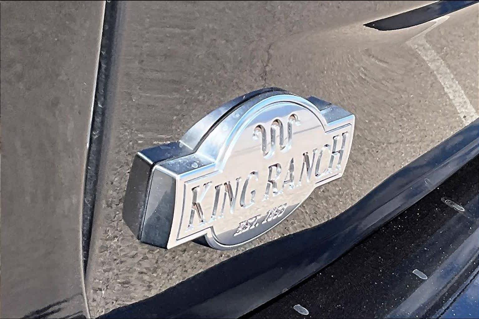 Used 2025 Agate Black Ford King Ranch image 29