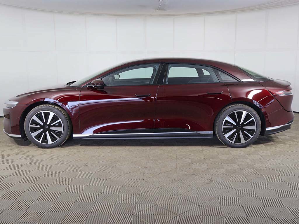 Used 2023 Red Lucid Pure image 14