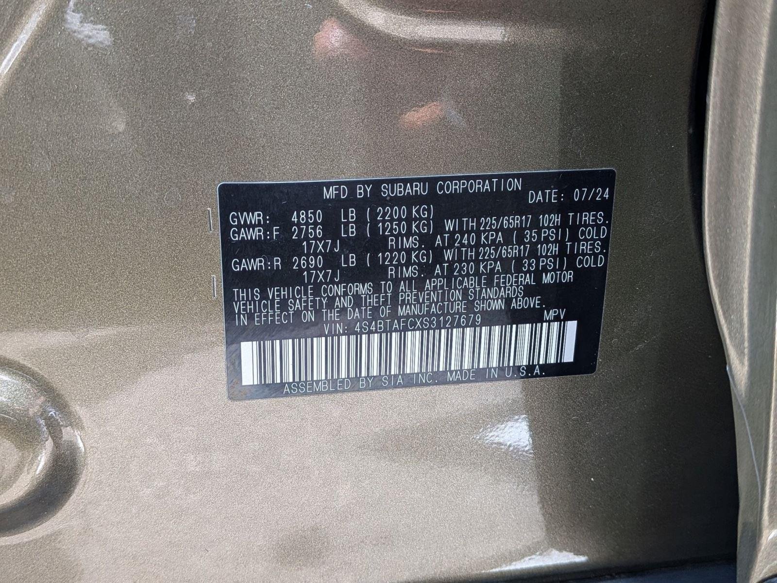 Used 2025 Autumn Green Metallic Subaru Premium image 68