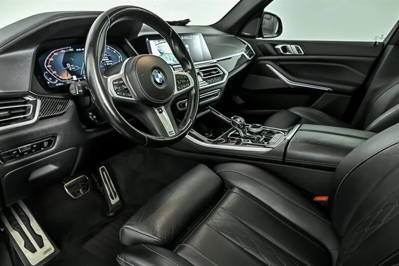 Used 2022  BMW M50i image 16