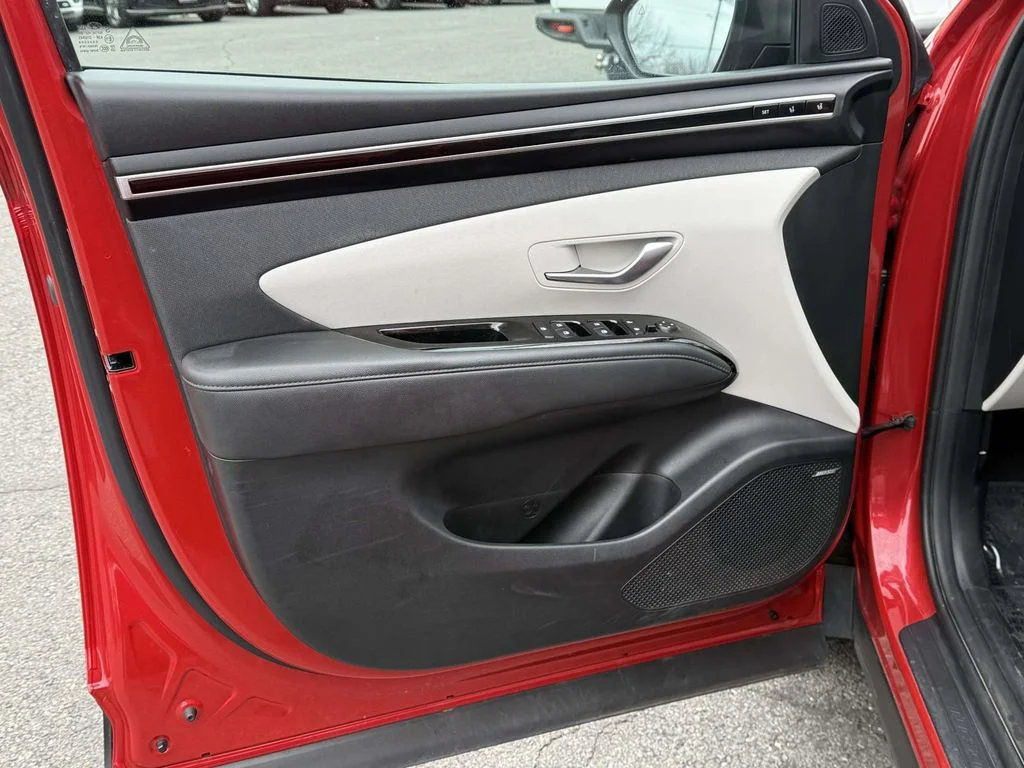 Used 2022 Red Hyundai Limited image 30