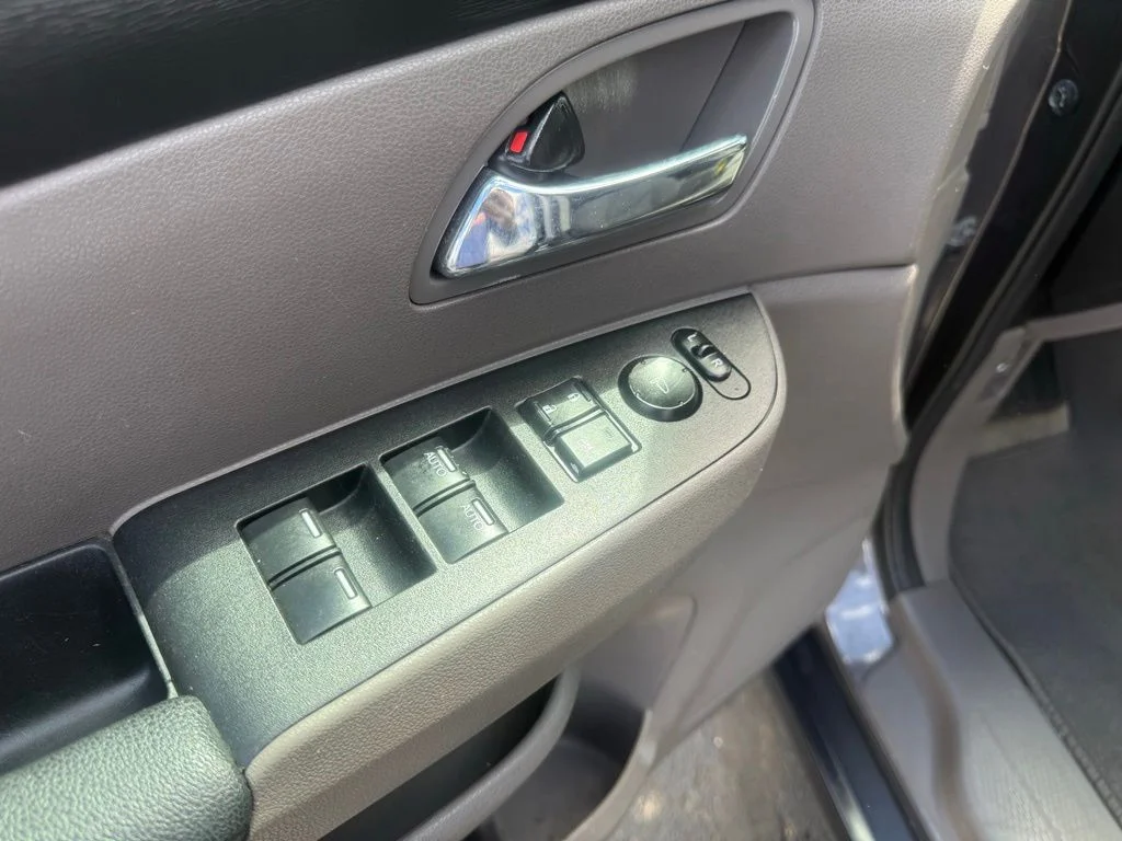 Used 2015 Gray Honda EX image 12