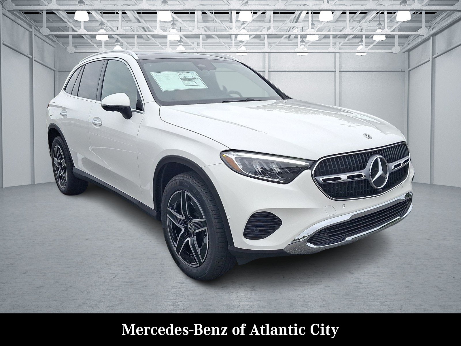 2027 Mercedes-Benz GLC Base