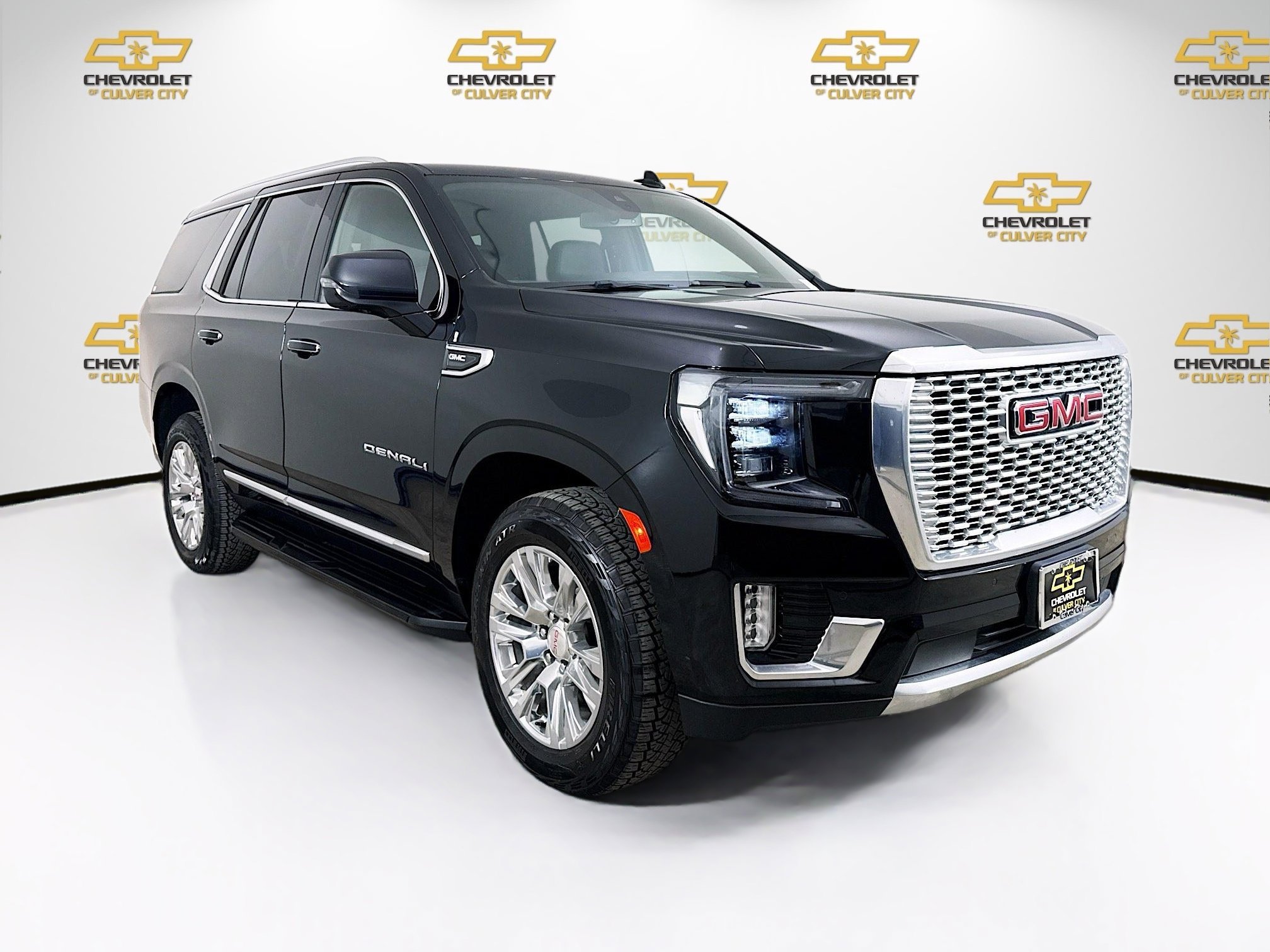 2022 GMC Yukon 4WD Denali's photo