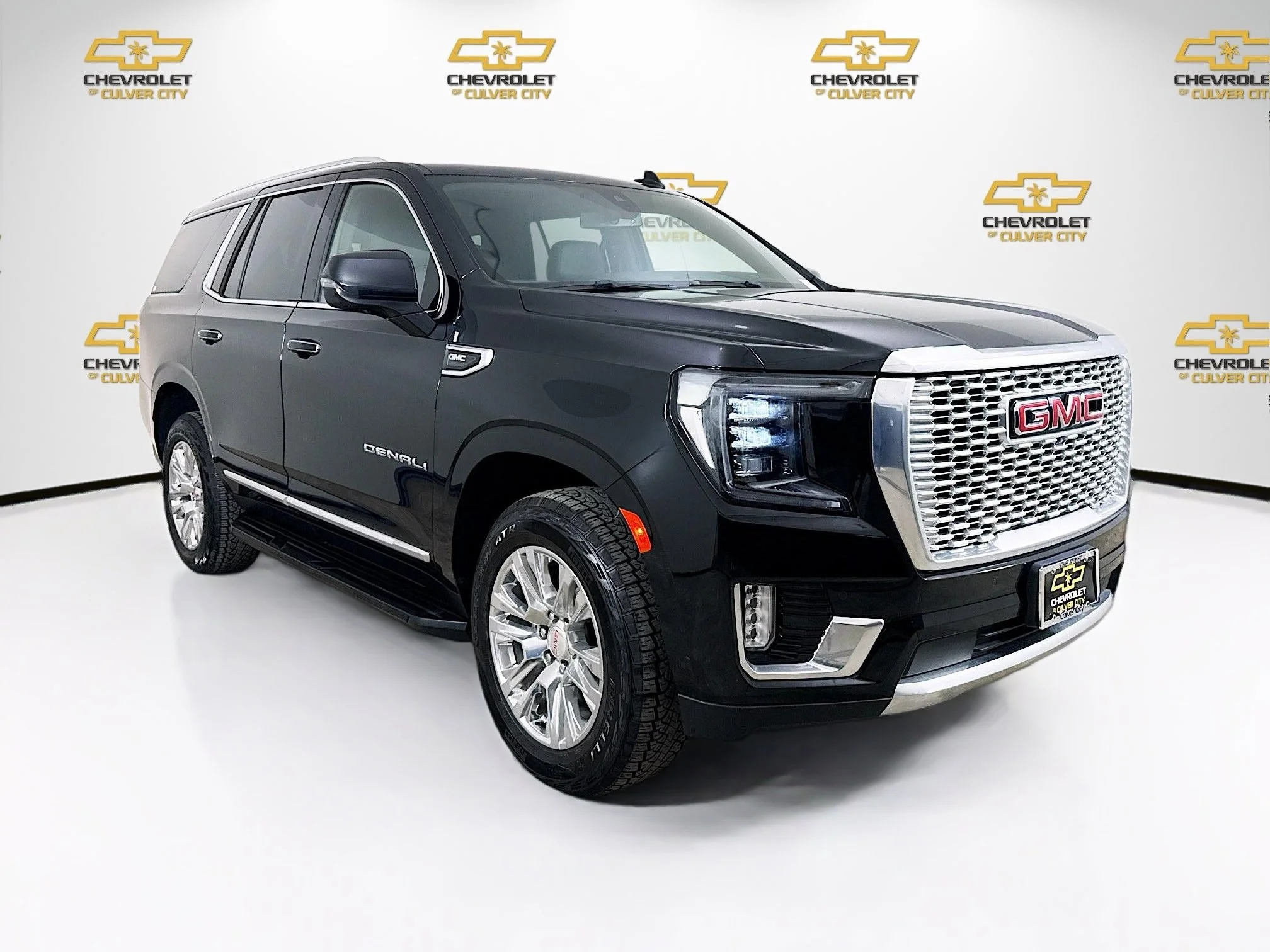2022 GMC Yukon 4WD Denali's photo