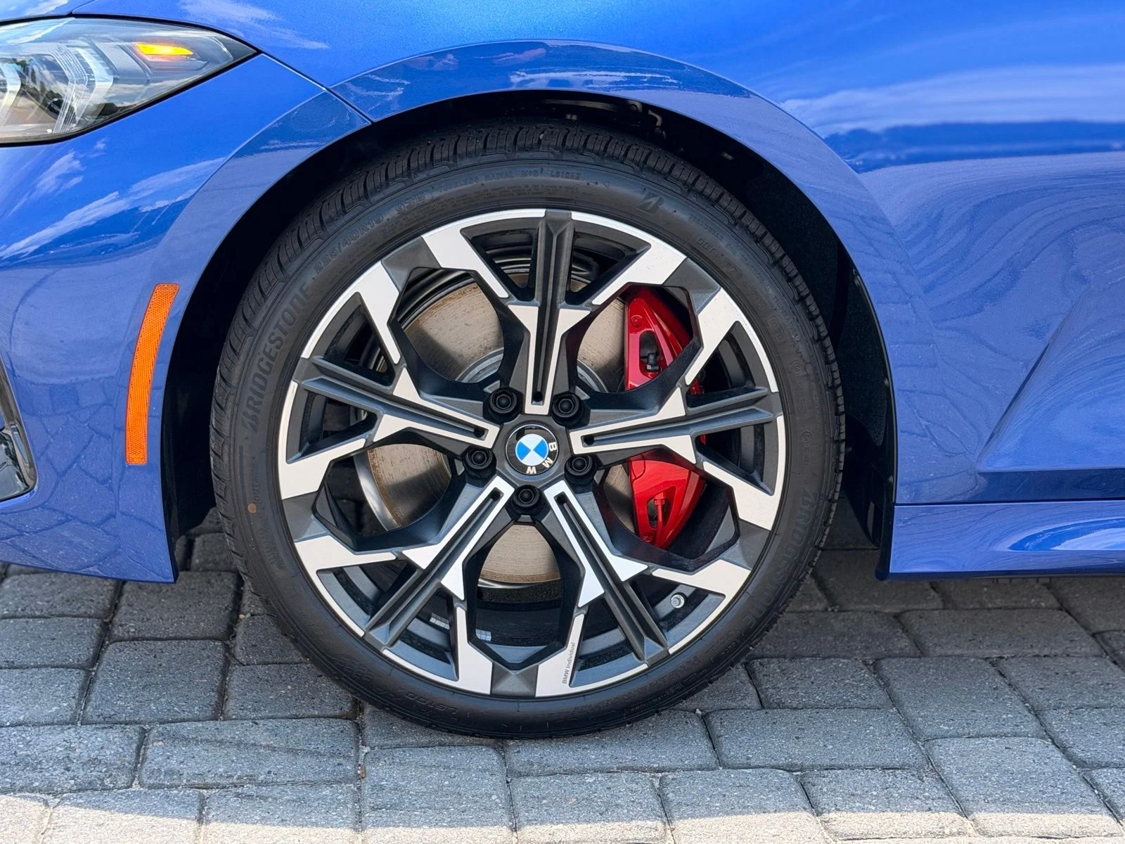 New 2026 Portimao Blue Metallic BMW 330i image 13