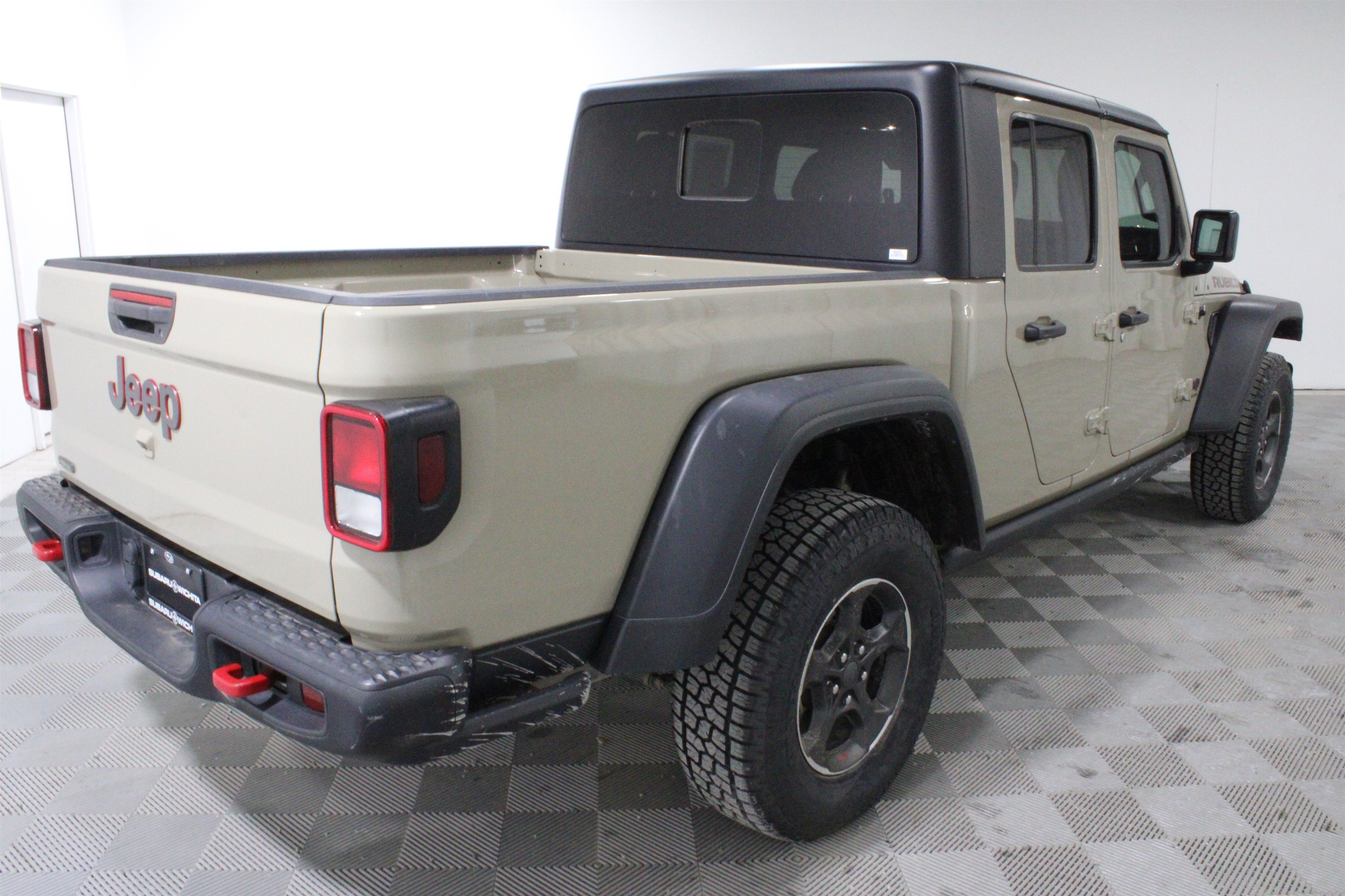 Used 2022 Limited Edition Gobi Clearcoat Jeep Rubicon image 27