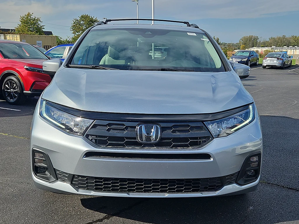 New 2027 Solar Silver Metallic Honda EX-L image 6