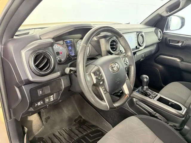 Used 2020  Toyota TRD Off-Road image 12