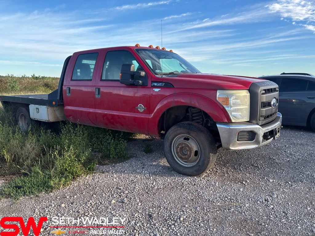 2011 Ford F-350 Super Duty Chassis Cab