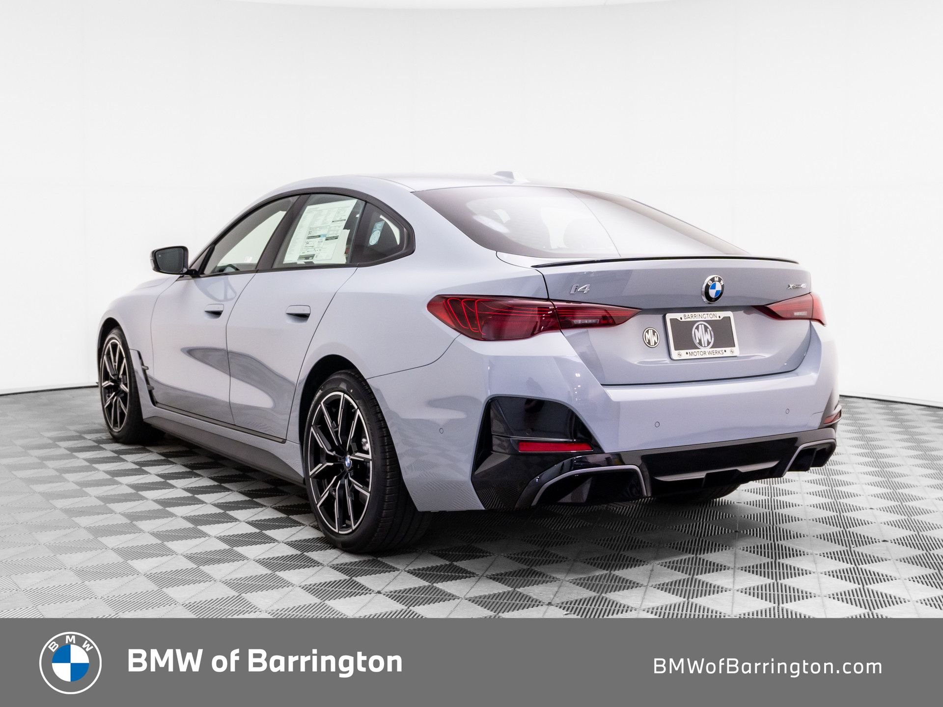 New 2026 Brooklyn Grey Metallic BMW xDrive40 image 3