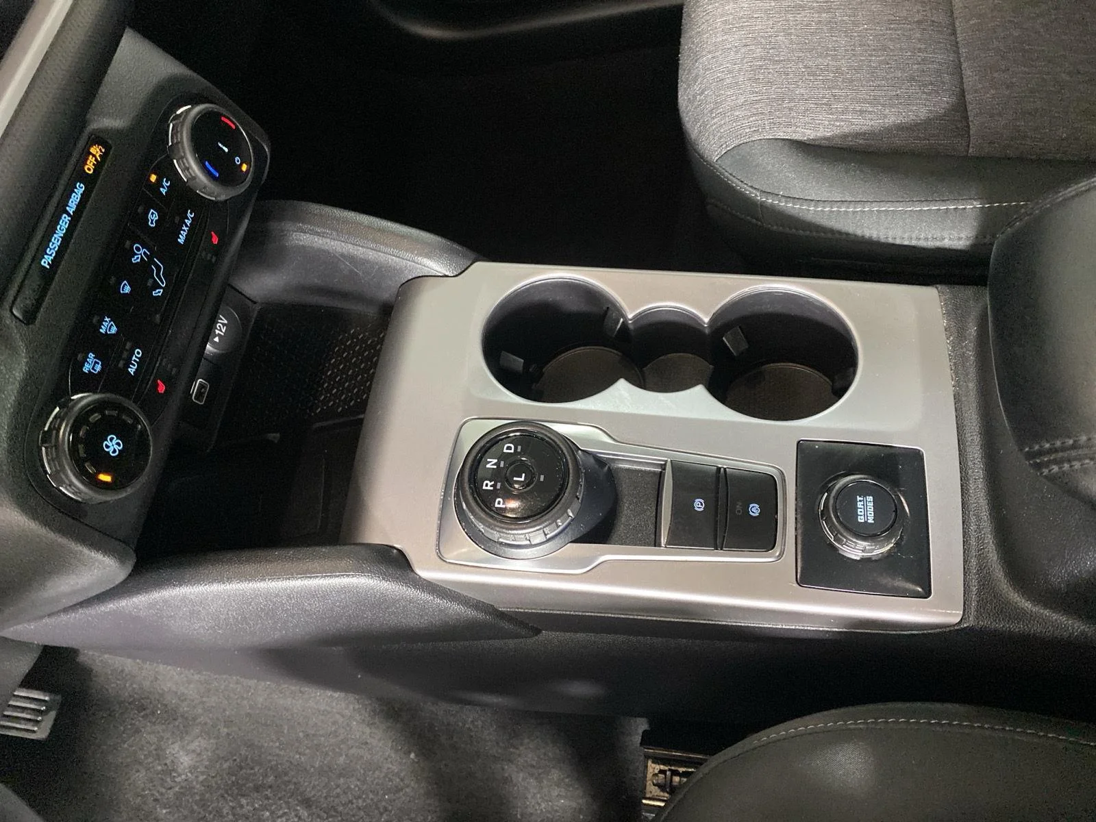 Used 2024 Desert Sand Ford Big Bend image 32