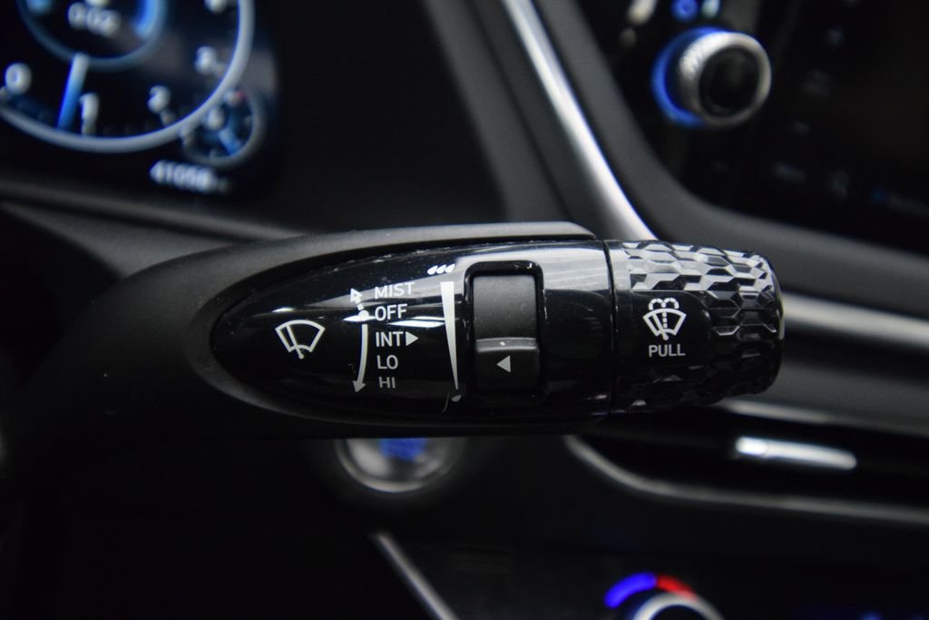 Used 2023 Onyx Black Hyundai SEL image 39