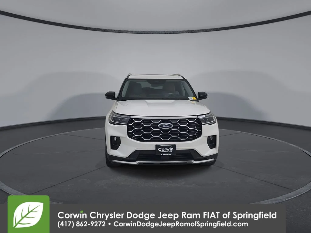 Used 2025 White Ford Platinum image 5