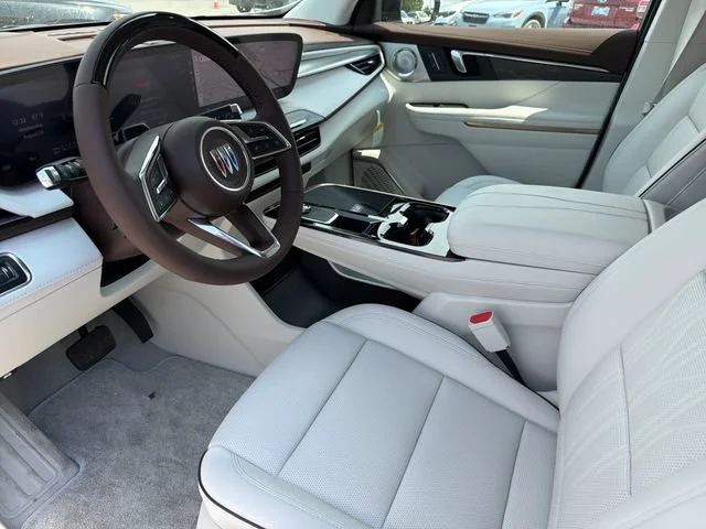New 2026 Iridescent White Tricoat Buick Avenir image 16