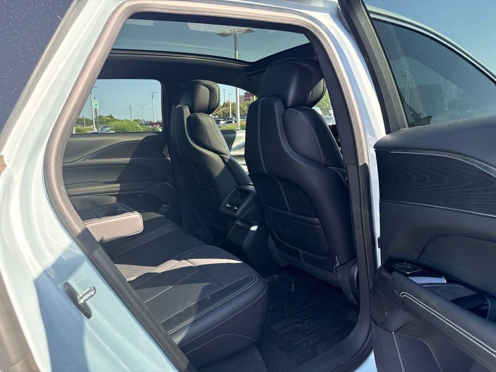 Used 2024 Blue Cadillac Luxury image 6