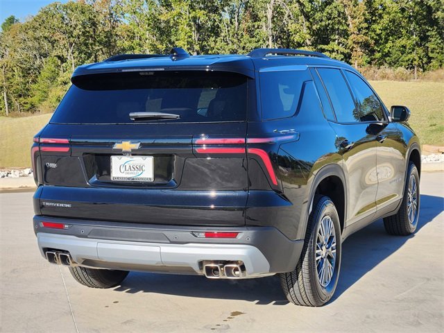 2026 Chevrolet Traverse photo 4