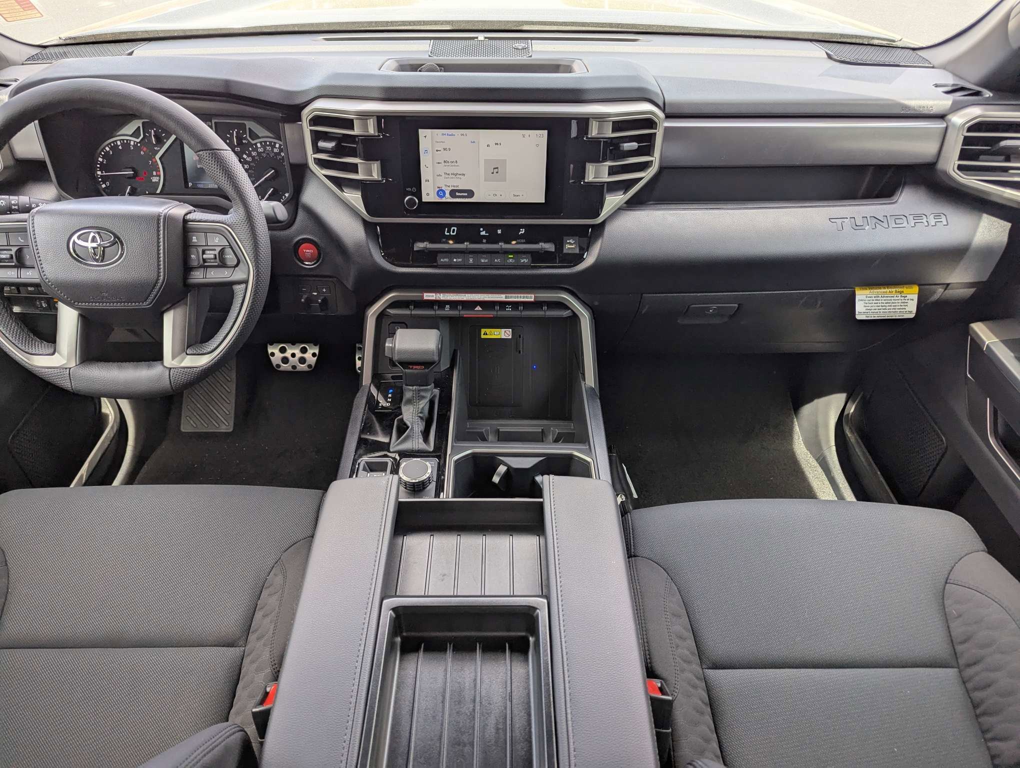 2026 Toyota Tundra SR5 - Photo 15