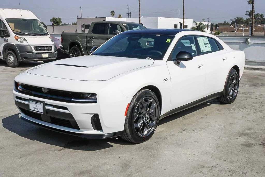 New 2026 White Dodge R/T image 4