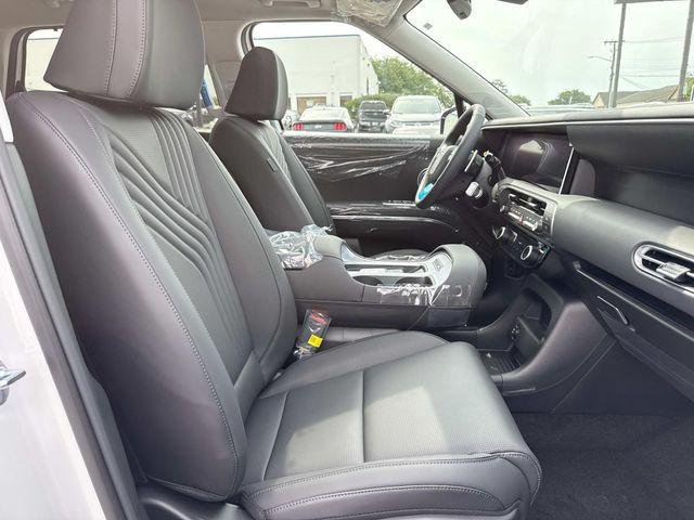 New 2026 White Hyundai Blue SEL Premium 7P image 16