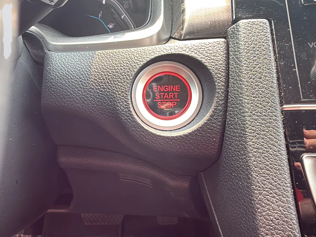 Used 2020 Black Honda EX-L image 13