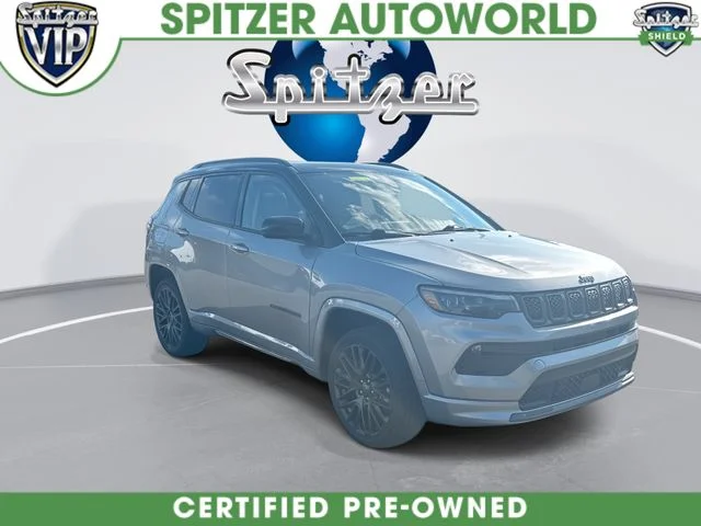 Certified Used 2023 Silver Jeep Limited image 2