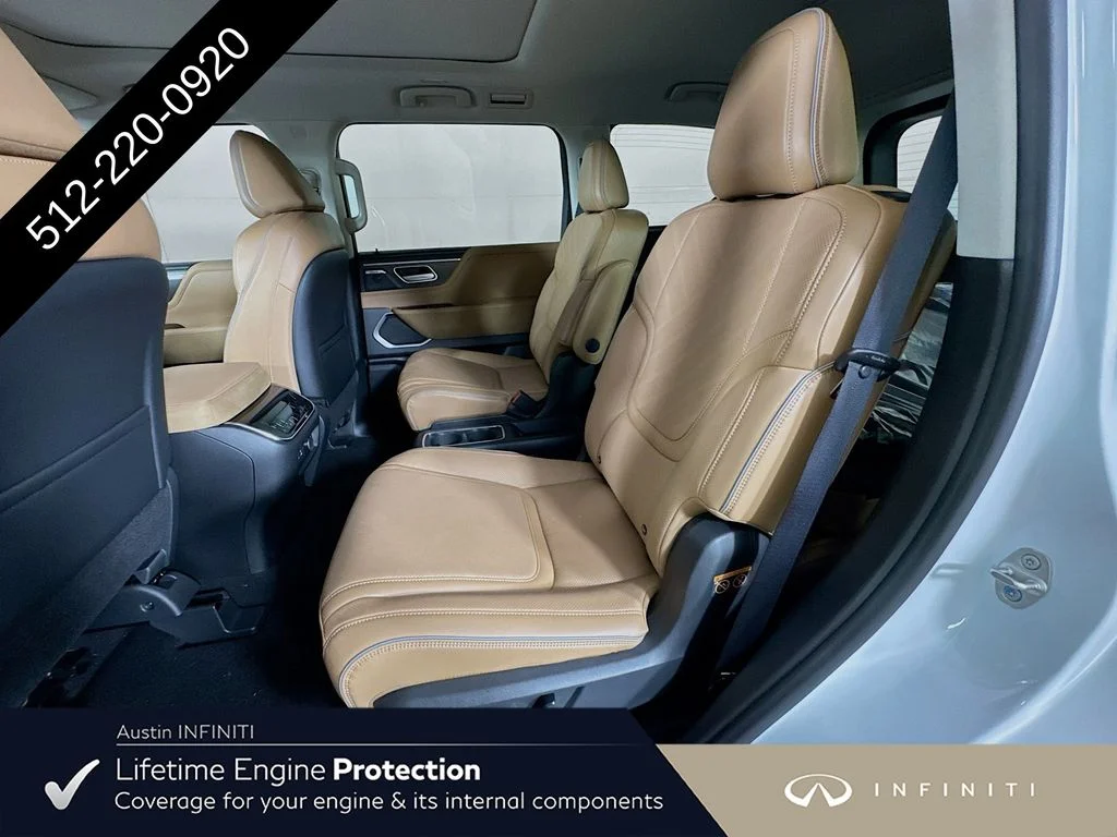 New 2027 RADIANT WHITE INFINITI LUXE image 32