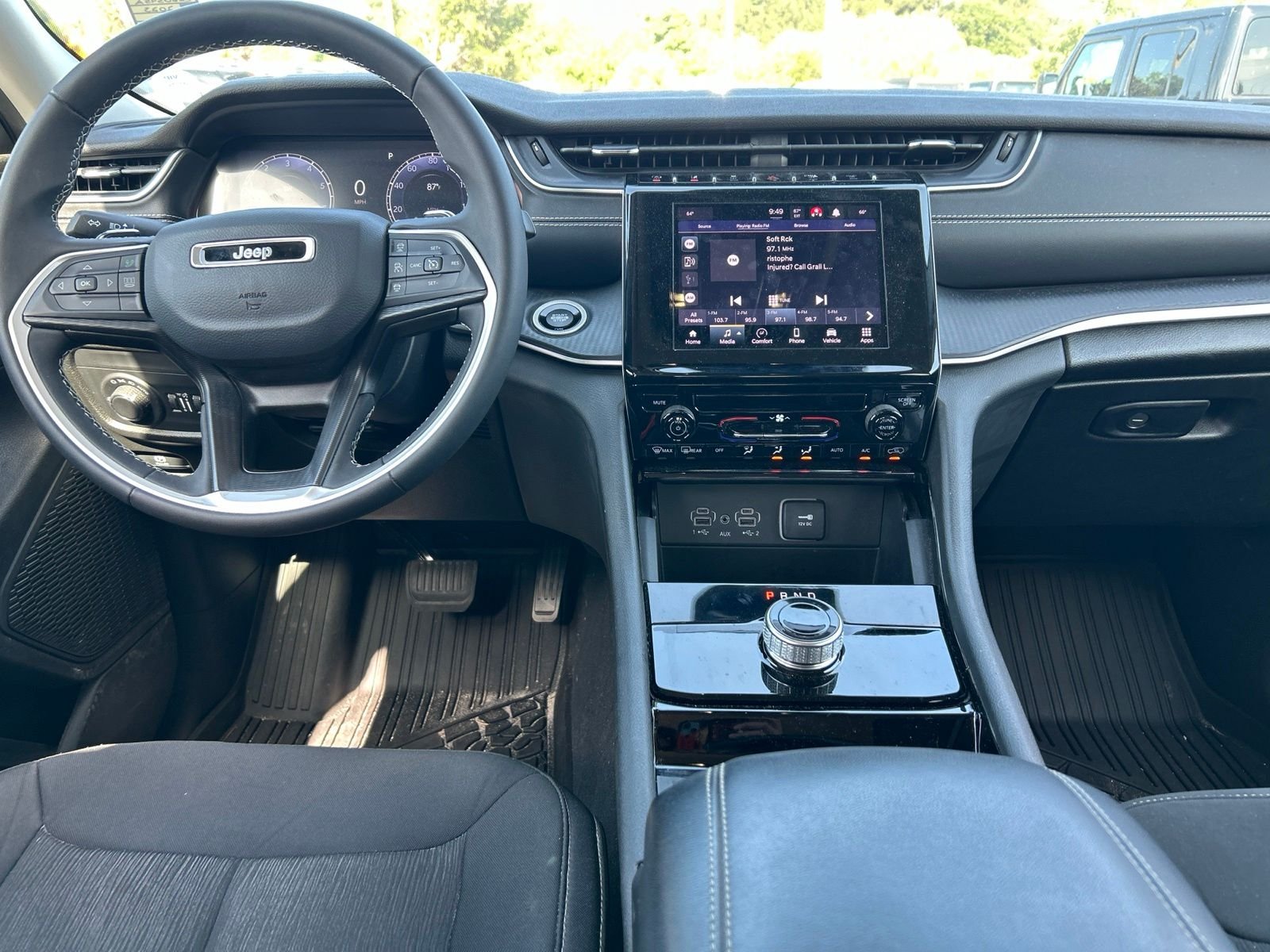 Used 2023 Red Jeep Laredo image 13