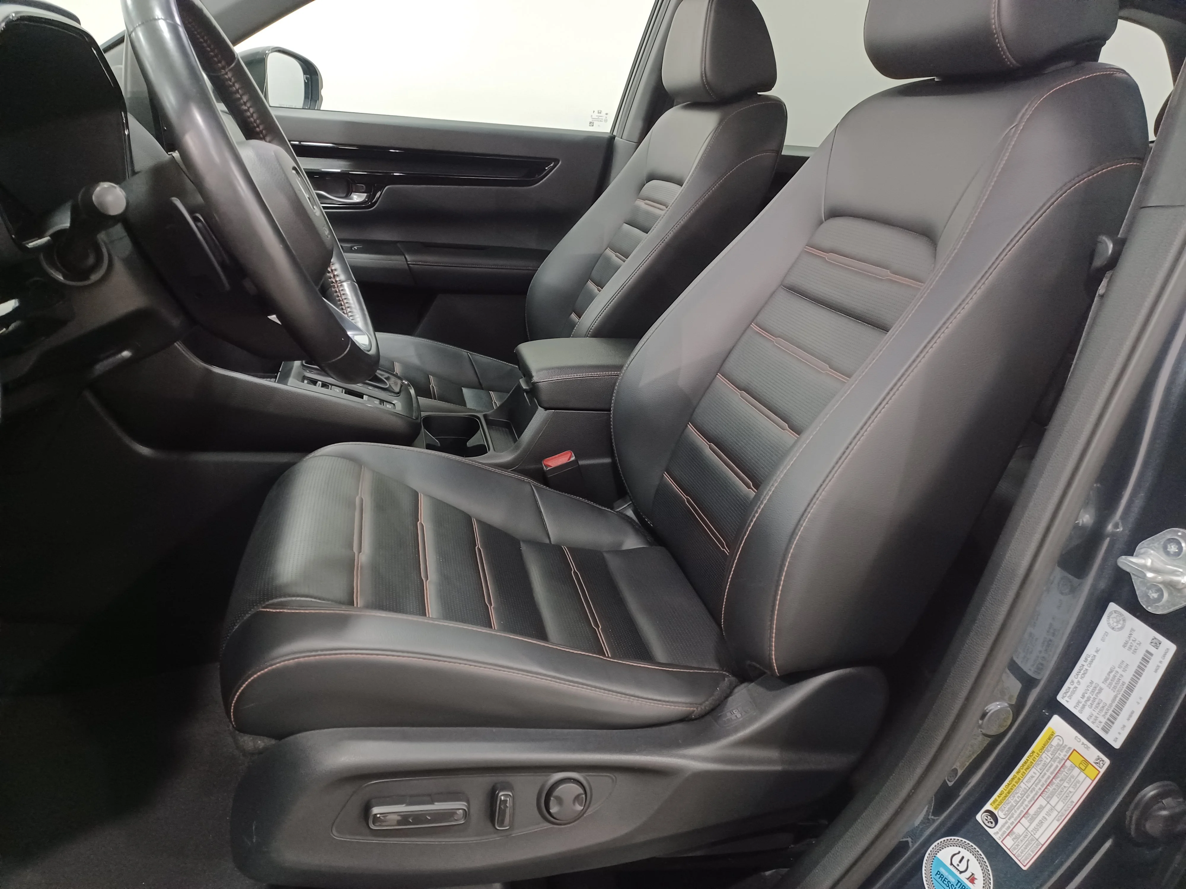 Certified Used 2024 Meteoroid Grey Metallic Honda Touring AWD*Adaptive Cruise | Remote Start | Nav | Htd Leather | Sunroof | Htd Wheel | Lane Keeping image 10