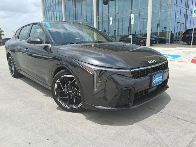 2025 Kia K4 GT-Line