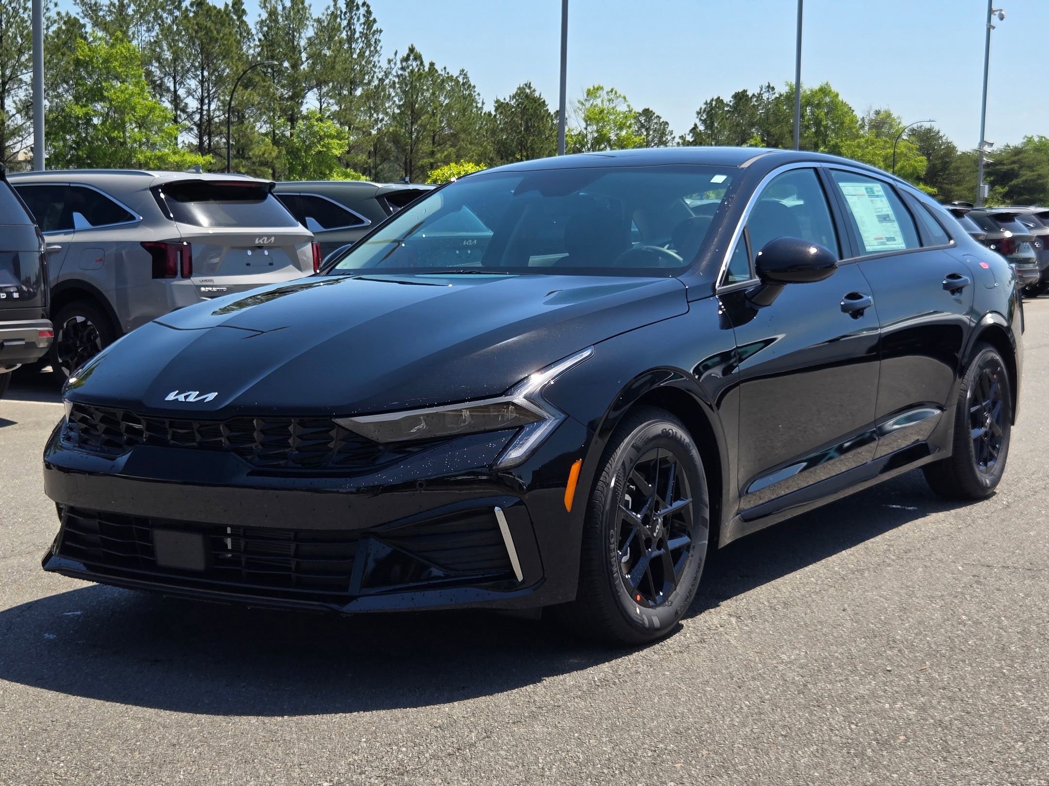 New 2026 Aurora Black Pearl Kia LXS image 3