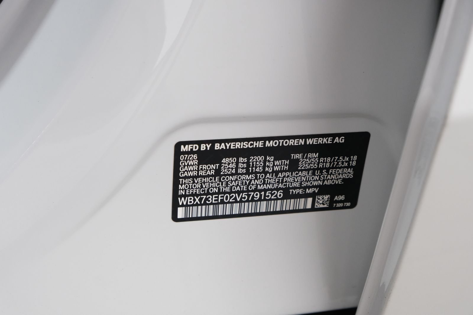 New 2027 Mineral White Metallic BMW xDrive28i image 32