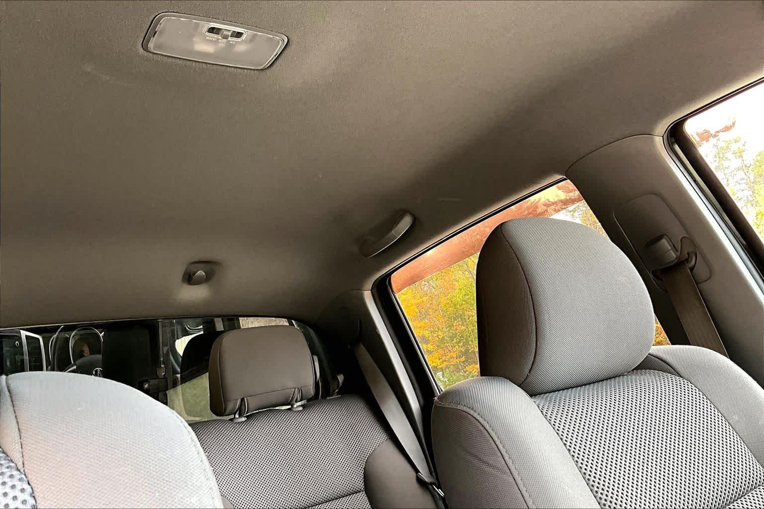 Used 2014 Spruce Mica Toyota  image 13