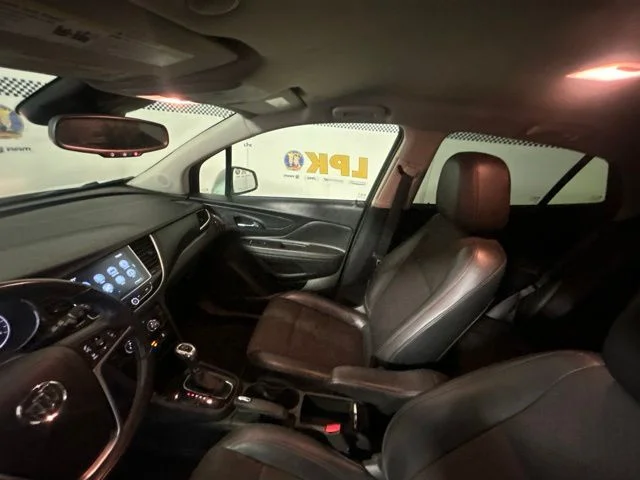 Used 2020 Summit White Buick Preferred image 29