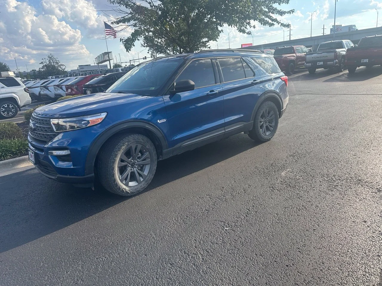 Used 2021  Ford XLT image 1