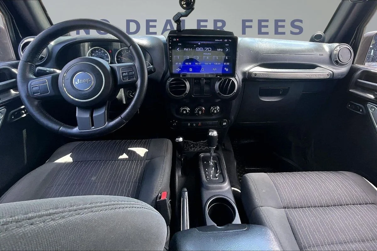 Used 2012  Jeep Sport image 7