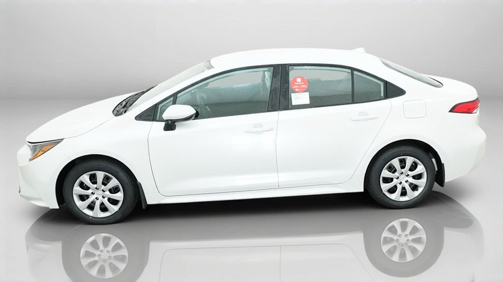 New 2027 Wind Chill Pearl Toyota LE image 2