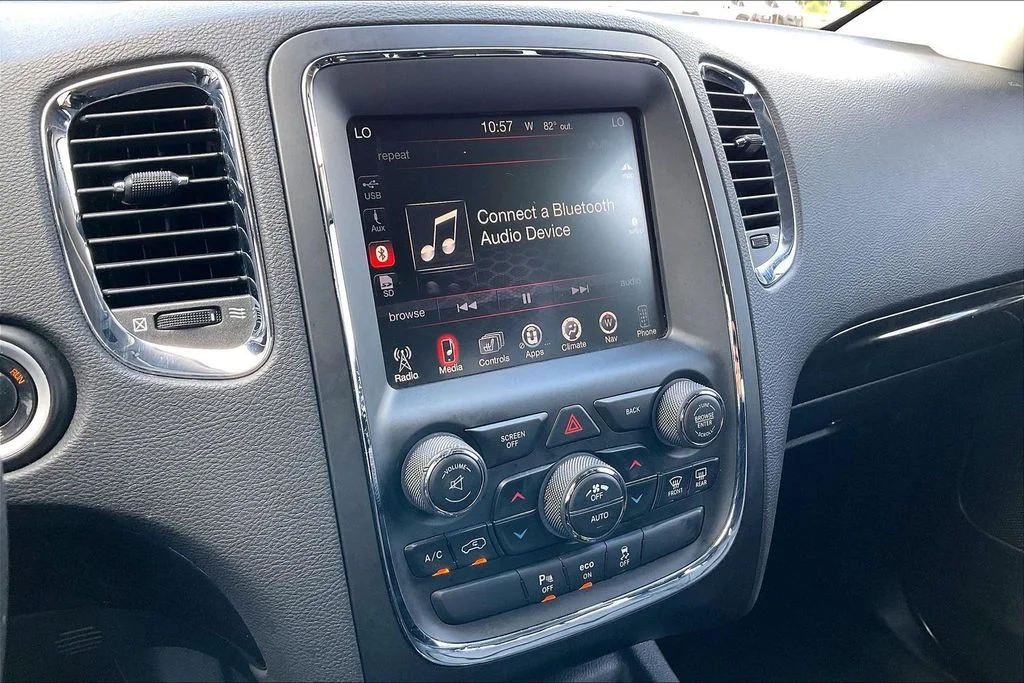 Used 2015 Silver Dodge Limited image 24