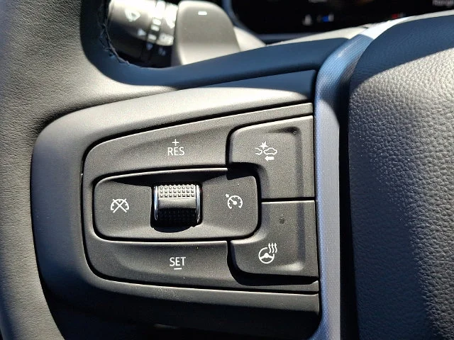 New 2026 Sterling Metallic GMC Elevation image 18