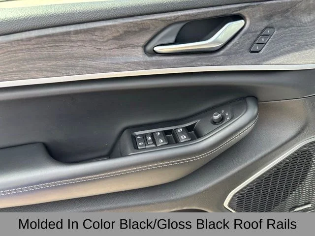 Used 2022 Black Jeep Limited image 14