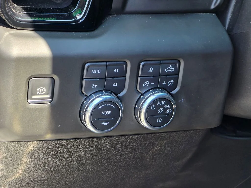 2025 GMC Sierra 1500 AT4X - Photo 48