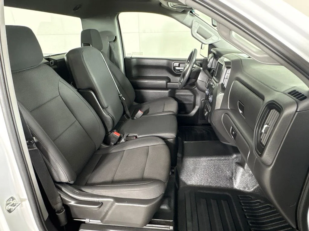 Used 2025 White Chevrolet WT image 21