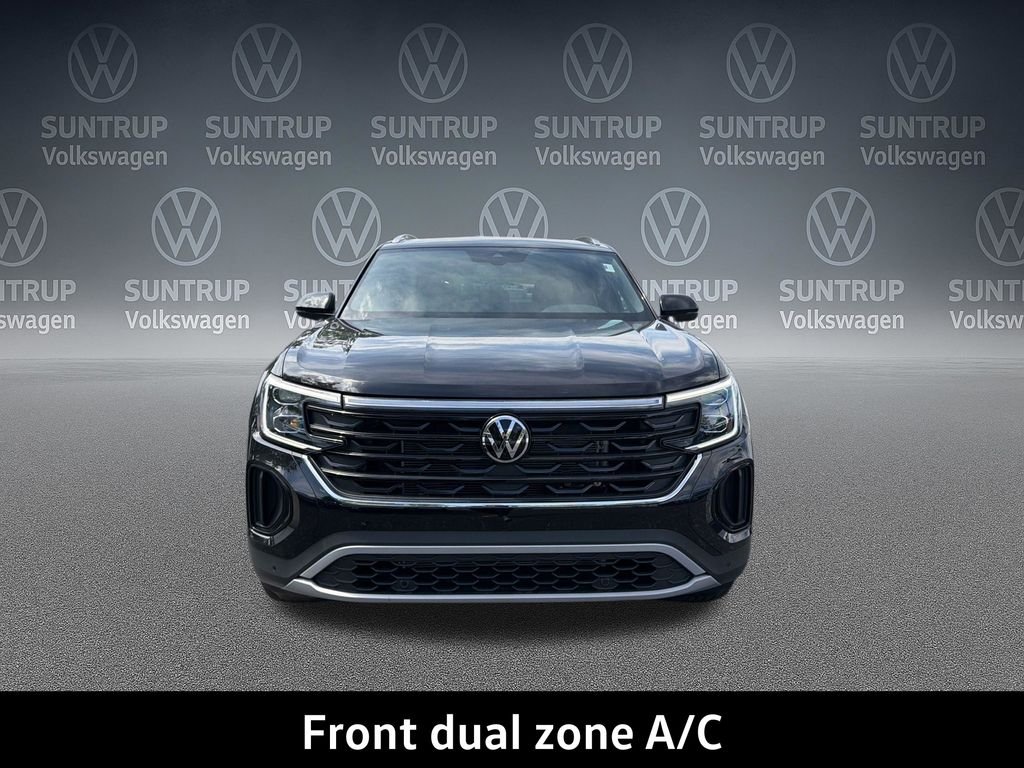 New 2026  Volkswagen SE w/Technology image 9